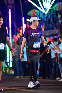 BIB: 047, 42704
                            <button type="button" onclick="openModal(20829530)" class="btn btn-primary btn-sm float-right btn-popup" data-toggle="modal" data-target=".modal-high-quality">
                        <i class="fas fa-shopping-cart"></i> Add to Cart
                    </button>
                                            <button type="button" onclick="isThisMe(20829530, true)" class="btn btn-success btn-sm float-right btn-popup btn-isme hidden" data-toggle="tooltip" data-placement="bottom" title="นี่คือรูปของคุณใช่ไหม คลิกที่นี่เพื่อเอาเข้าอัลบั้ม">
                        <i class="fas fa-plus"></i> Add to album
                    </button>
                    <button type="button" onclick="isThisMe(20829530, false)" class="btn btn-warning btn-sm float-right btn-popup btn-isnotme hidden">
                        <i class="fas fa-ban"></i> Remove from album
                    </button>